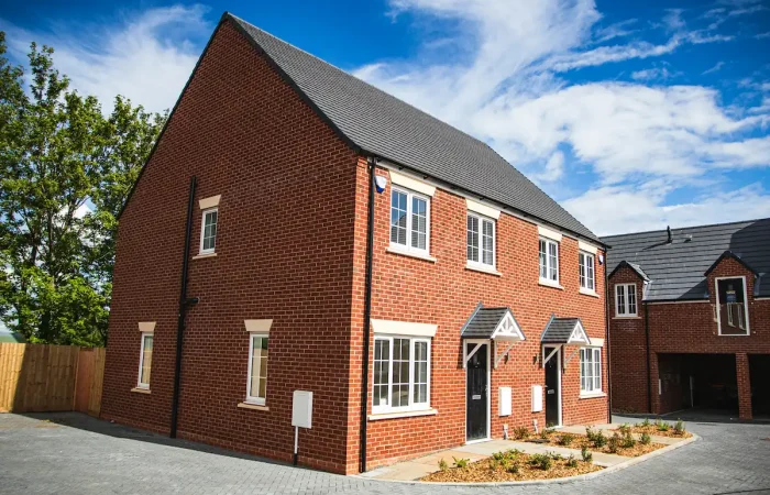 Buying a property could lead to estate agent mortgage broker pressure